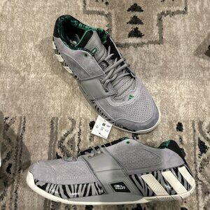 adidas Agent Gil Restomod Basketball Shoes Men's Size 11 Grey/ Black GY2415